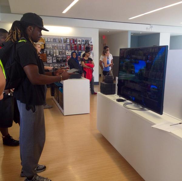 RamTechVCU's tweet image. Come test your driving skills at our open house! It could win you a bunch of tech swag! #VCUWelcomeWeek2k14