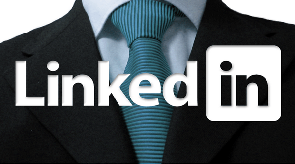 ChiCityColleges's tweet photo. Tomorrow, @LinkedIn visits @HW_College! Free CCC profile consult so employers will notice you: http://t.co/3GAat84zn6 http://t.co/aM3Wwo3awz