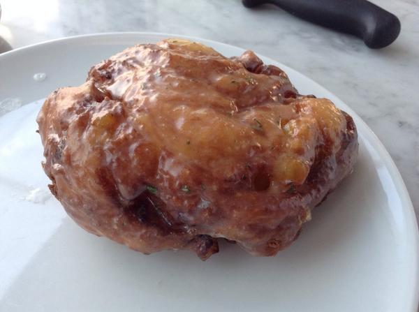 luckysdoughnuts's tweet image. We've been doing small batches of peach/mint fritters at Kitsilano. If you see one, try one. #theygofast