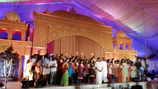 logabalamohan's tweet photo. With YB DS Dr S Subramaniam at ISKCON SRI KRSNA JANMASTAMI CELEBRATION 2014. (Part 2). http://t.co/8Ls4lVaRLf