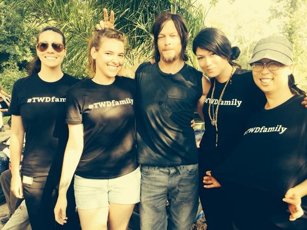 wwwbigbaldhead's tweet photo. Yes! @killjoytshirts #twdfamily http://t.co/7mdZpwt05l