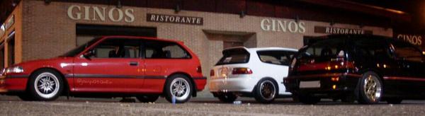 Racingforlive's tweet photo. Que 3 finuras.. ¡VIVA HONDA! http://t.co/afLaBqc8HI