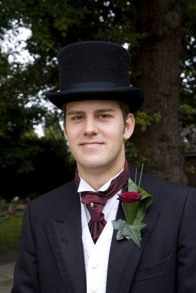 Finishing our anniversary with a G&amp;T and movie. Favourite photos from 7 years ago <a href="/CoombeAbbey/">Coombe Abbey</a> (photos John Green)