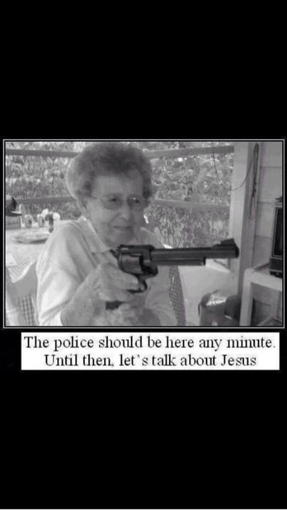GunsCoffee's tweet photo. Only Grandma...
#family #grandma #GunControlIsHittingYourTarget http://t.co/6AQin6o8BZ
