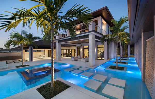 MDK_Realtors's tweet photo. What do you think about this Home and it's pool?? http://t.co/QMzjP0E8nm