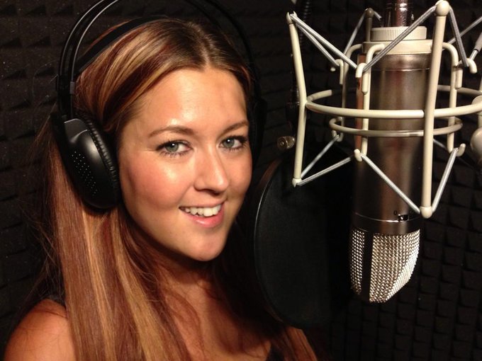 Recording studio! #BankruptSlut #TrishaRey #RoxyFlo http://t.co/uqLpxMsLu2<a href="/tag/bankruptslut"class="tags">#BankruptSlut</a><a href="/tag/trisharey"class="tags">#TrishaRey</a><a href="/tag/roxyflo"class="tags">#RoxyFlo</a>