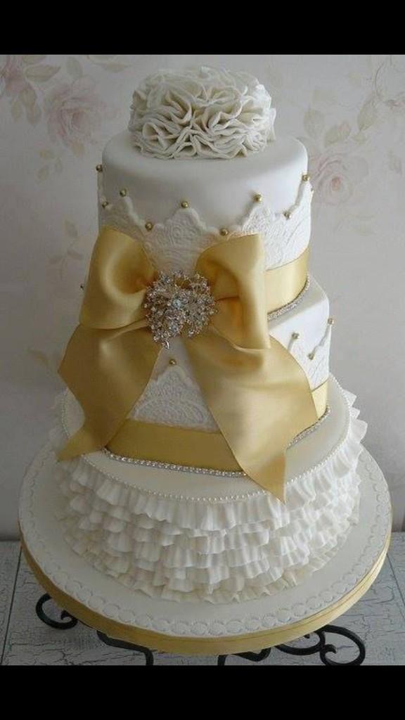 ourdayapp's tweet photo. #wedding #cake of the week! http://t.co/ZiK6A1g15x