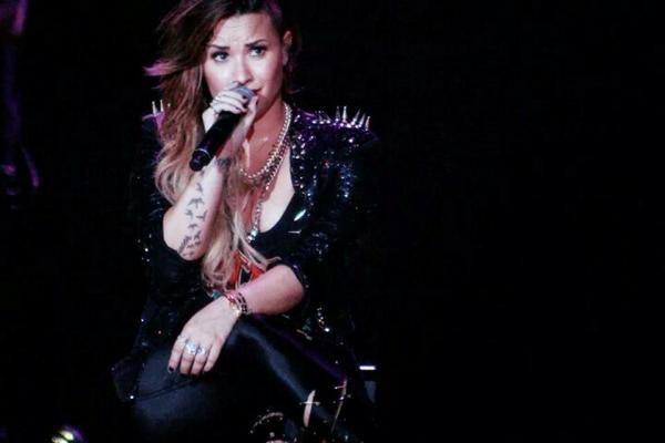 Jennifer Alves (@Jenny_vdg) | Twitter