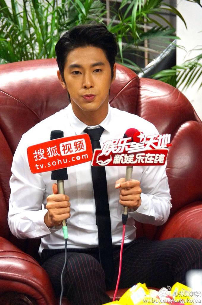 BvX0GLpCEAARmU0.jpg:large