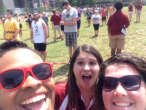 nellstaxx's tweet photo. @TempleBands #dmbcelfiéswithchanelle #andavery #andmadison #chanellefies the freshman basics block! http://t.co/3XfxUfM9tw