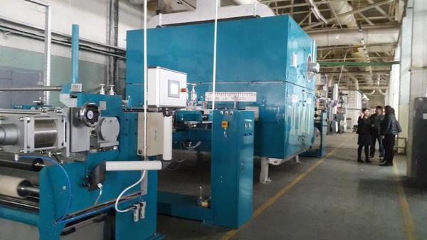 Эрдэнэт хивс компани, Мядагмаа доктор хамтран ус нэвтэрдэггүй даавуу үйлдвэрлэж эхлэв. Үүгээр гэрийн бүрээс хийнэ.