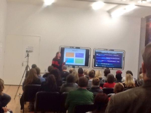 HamiltonSMC's tweet image. Some of the crowd at @katjnz prezo last week #SMCHam. Watch this space for more slightly blurry ipad shots #gonnatag