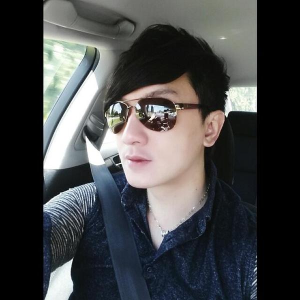 EMWKang's tweet photo. Opportunities are not offered.They must be wrested and worked for. And this calls for perseverance and courage. http://t.co/YqAtc4WMAR