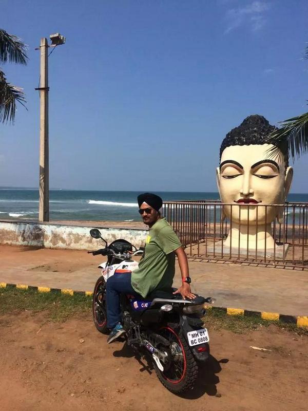 angad_panesar's tweet photo. #Buddha #Beach #Bike riding on #MTV #chasethemonsoon #Chasecyclones #biking #rides http://t.co/879fjvUYTz