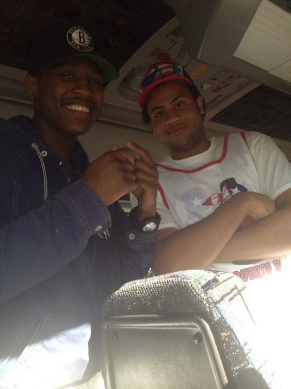 _Velon_'s tweet photo. Puerto Rican game STRONG #PRSwag #OhSoFly #Suave #RepThis Shit #PeepTheWatch #HeatedFace http://t.co/YTrSngErlj