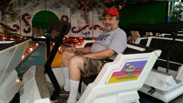 Idobsession's tweet photo. Fun at St Teresa's carnival last night# thrill seeker http://t.co/roHFmVB1we