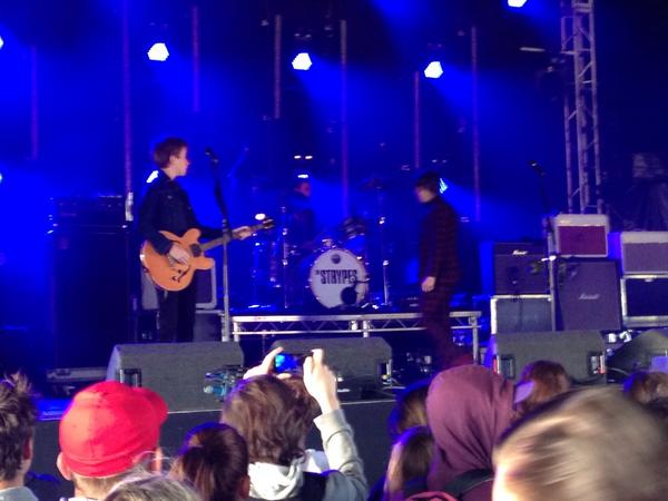 AlexxxCook's tweet photo. @The_Strypes were amazing.. 😍 Went to v fest just to see them haha and finally got a shirt! Had a great weekend! http://t.co/qXUzSkWwbF