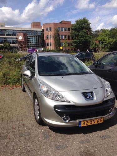 Peugeot 207 1.6 HDI 66KW 5DRS 2007 Grijs: link.marktplaats.nl/836582451