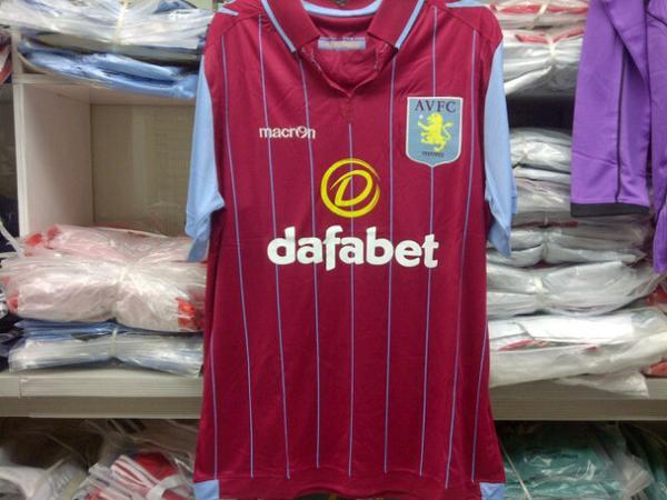 LEGsport's tweet photo. HOT SALE!! Jersey Aston Villa Home Official 14/15. S M L XL. contact 082231030074 #Malang #jerseygradeori http://t.co/wcg4BCuT3e