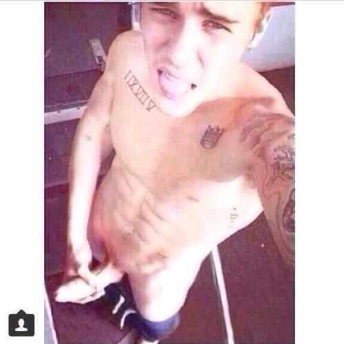 EstaTremendo's tweet photo. Justin Bieber increíblemente bueno !! http://t.co/7Agqxt5z74
