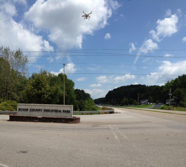 TNECD's tweet photo. We're filming aerial tours of our 34 #SelectTN sites in order to provide a unique perspective to site selectors http://t.co/v9ew98An6e