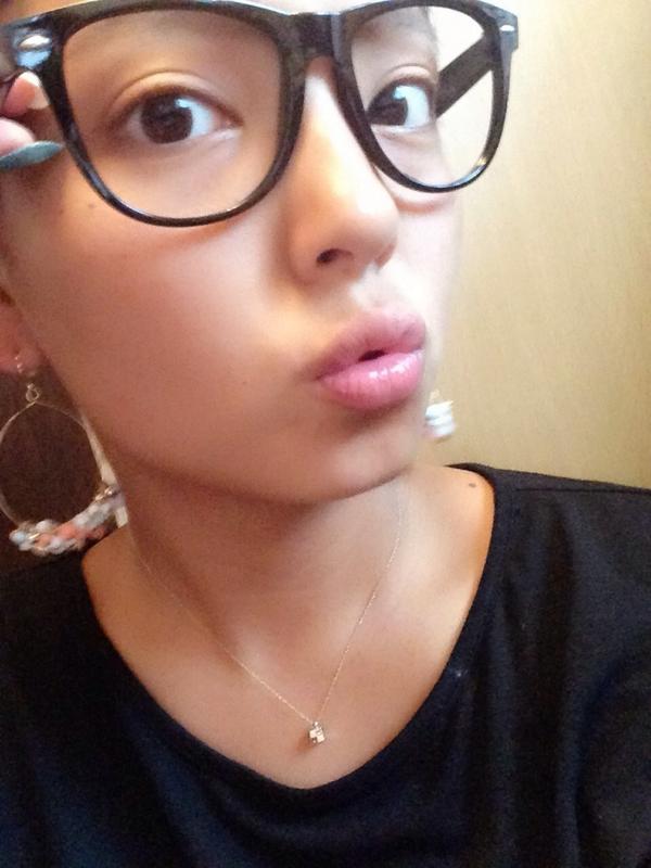 anchan1216's tweet photo. これから8月最後のenjoyタイム💓
毎年恒例仲良しさんたちで白浜1泊旅行＼(^o^)／
せっかくだから太陽サ��サンに晴れますよ〜おに🌴☀ http://t.co/vYUg0TqtzJ