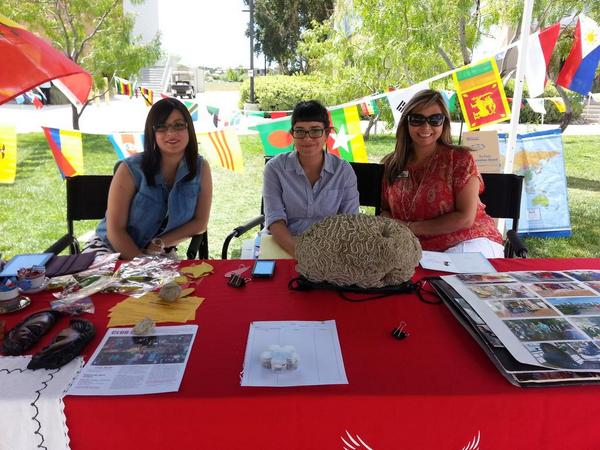 ISP_msjc's tweet photo. International Students Union 
Just hanging out with the club President &amp; VP...#clubrushweek #msjcrocks http://t.co/ByBglfoEAg