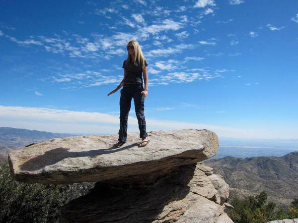 BSimmonsOnAir's tweet image. Let&apos;s take a few steps toward conquering our fears today #Readyforthechallenge