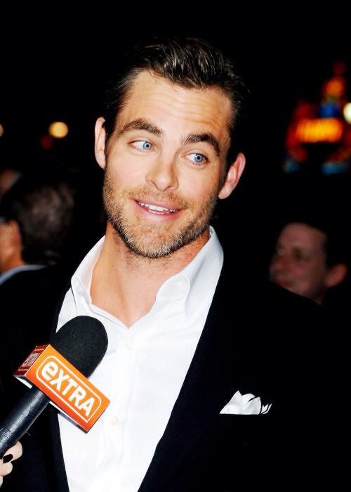 Also happy birthday to my boyfriend chris pine   