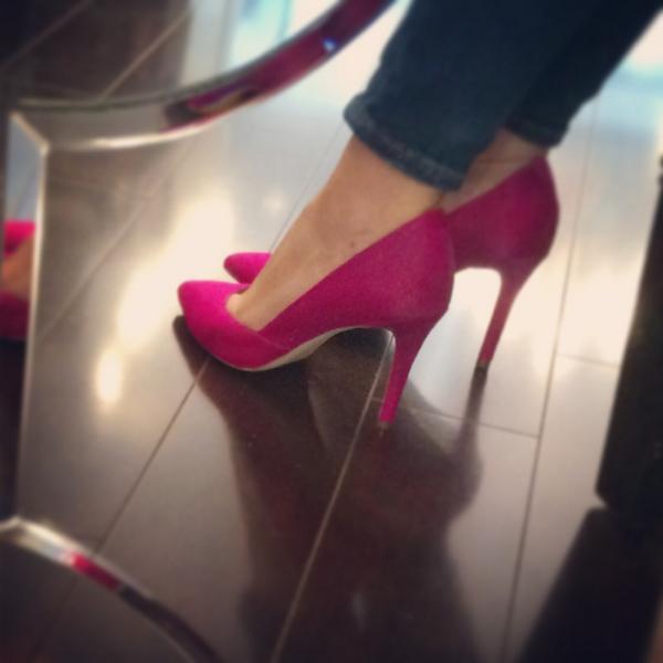 BishopBoutique's tweet photo. #prettyin(a pop of)pink http://t.co/oqRpxJ3E9r