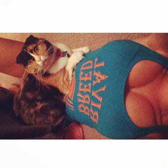 Oh you know just laying in the closet with my kitty ❤️😻 #scottishfold #bewbs #lovemytankcheckthemout<a href="/tag/bewbs"class="tags"><span>#bewbs</span></a><a href="/tag/scottishfold"class="tags"><span>#scottishfold</span></a><a href="/tag/lovemytankcheckthemout"class="tags"><span>#lovemytankcheckthemout</span></a>