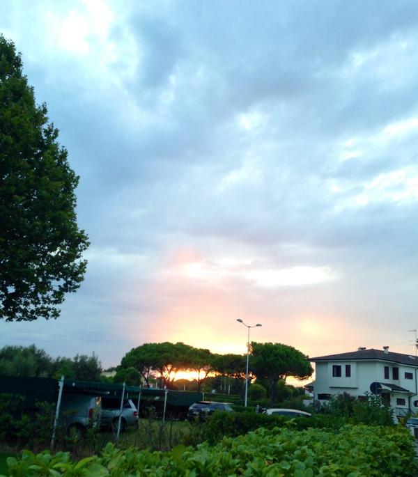 LRupolo's tweet photo. #DunaVerde #Caorle adesso http://t.co/ZZf839JkzA
