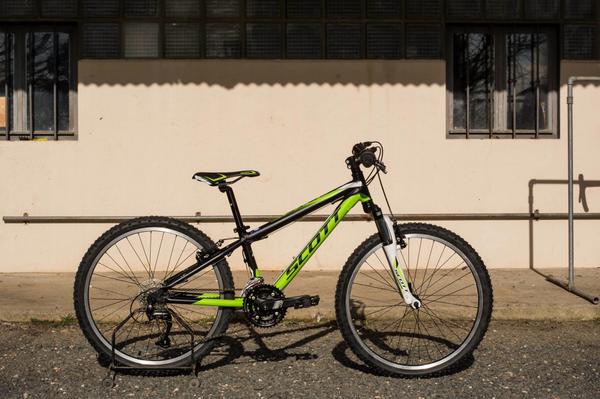 SCOTT Sports Scale Jr!! We have #MTB for all the ages, join us for a family bike tour!! <a href="/bikeonscott/">SCOTT Bike</a>