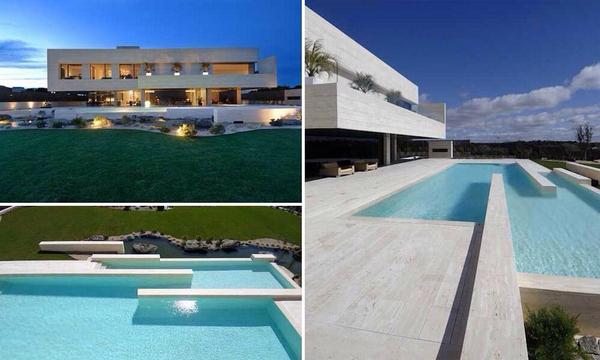 CuriosodeFutbol's tweet photo. #SabíasQué Toni Kroos ha alquilado la casa de Fernando Torres. Pagará 25.000€ al mes. http://t.co/EwxR2Si0s4