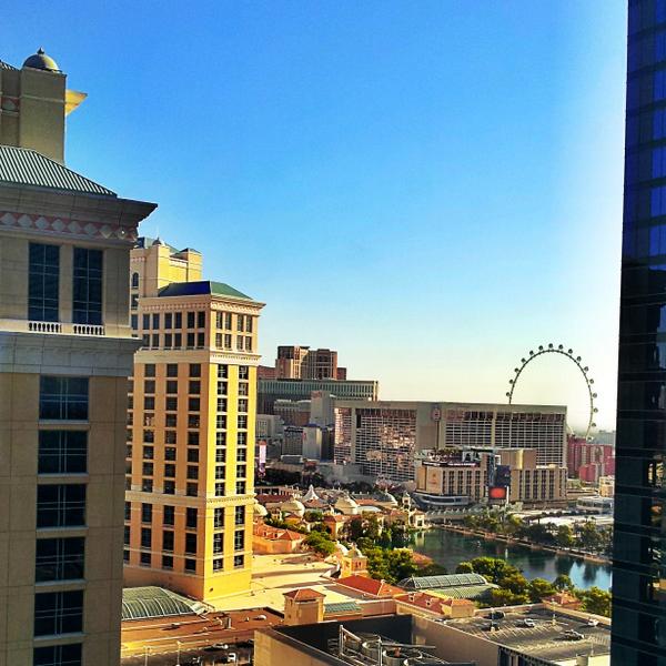 Enhorabuena la organización en Las Vegas de <a href="/shhhcabaret/">Shhh Cabaret</a>. Nos lo estamos pasando en grande!