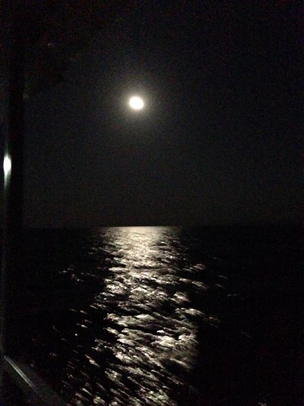 #supermoon made for rowing #LakeKariba #timeforwater