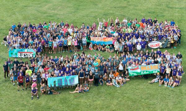 JMU's tweet photo. Welcome to our new students moving on campus today! @JMUOrientation and @JMUResLife are ready to help! #JMU1787 http://t.co/3B4DlQVhF6