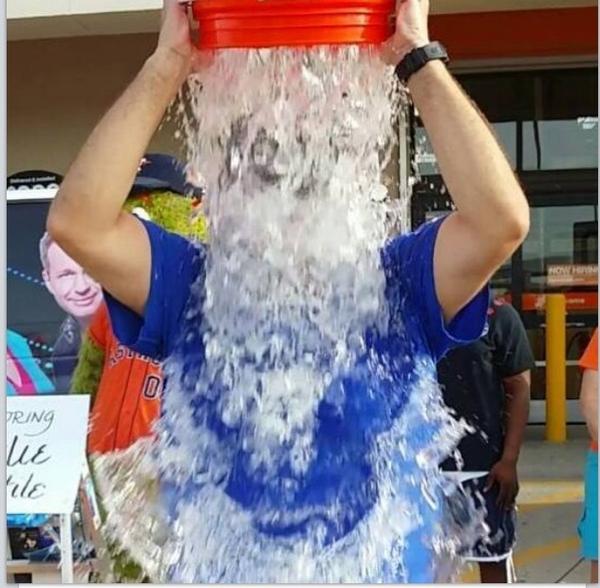 RADIOROULA's tweet image. Here&apos;s a &quot;DURING&quot; pic since I didn&apos;t have an &quot;AFTER&quot; of @MrDetermined713 #alschallenge @krbe