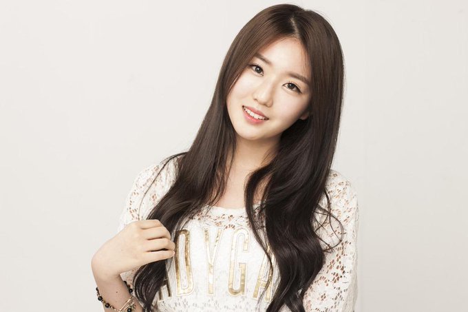 View image on Twitter