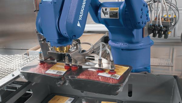 Yaskawa_Motoman's tweet photo. Robots: Packaged for Packaging http://t.co/Z1lIFitmQR #CPG #Yblog http://t.co/BgwlOnREC2