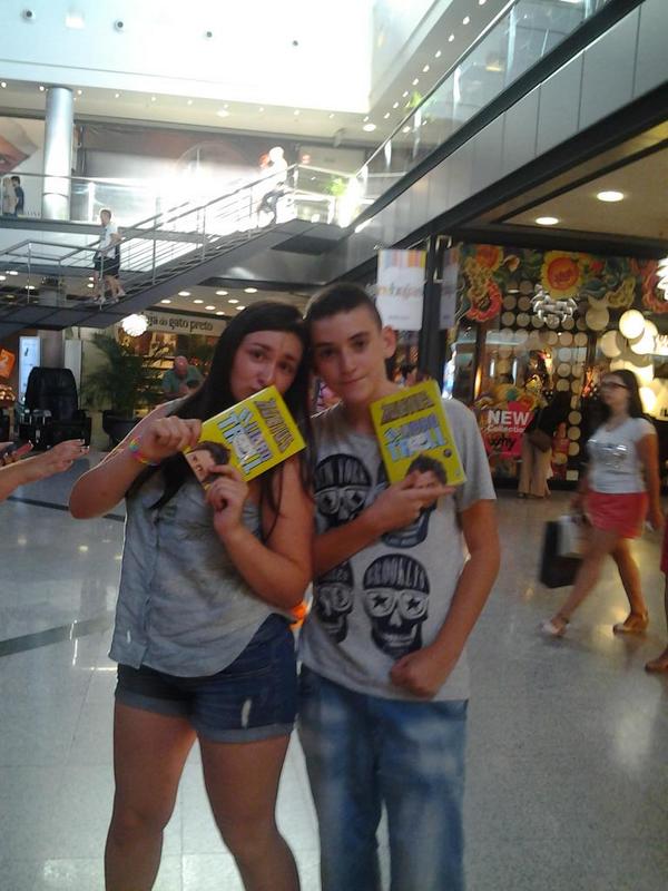 IRENEEBELTRAN's tweet photo. Vamos si lo tengo LIBRO TROLL DE EL RUBIUS #GoGoGo http://t.co/PO3P17Pckq