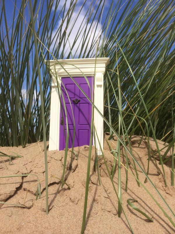 Mrs_Pilling's tweet photo. @MissBaldwin5 @misspotterskidz @MagicDoorStore the fairies have been out and about again!! #fairymagic http://t.co/o5gpncSRL5
