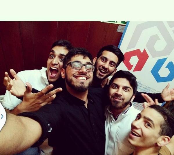uminhas53's tweet photo. Assalamu alaikum alhumdullah great set of brothers . http://t.co/8cJ5etHMmV