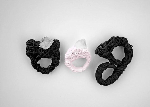 KHANINN_'s tweet photo. #jewelry #handmade #handcrafted #ring #amethyst #rock #black #white #monochrome #allblack http://t.co/Gn69CPyUty