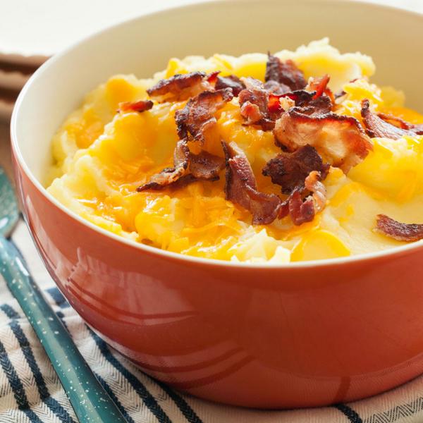 WholeFoods's tweet photo. Potatoes + bacon + avocado + frizzled shallots = TAILGATE MASHED POTATOES: http://t.co/tErrSb6UFE #GreatTailgate http://t.co/wES0HVwOtz