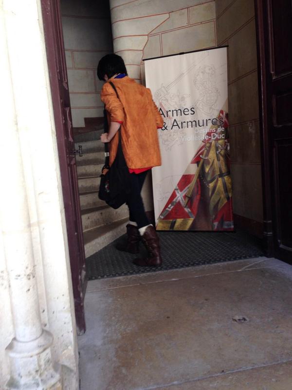 Pierrefonds13's tweet photo. Merlin sneaking around the castle @Narlth #MerlinMeetUp http://t.co/K0v1BtJhau