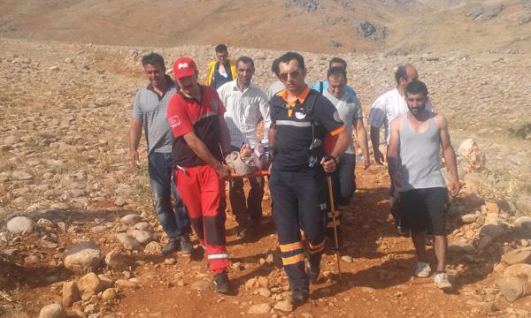 Tunceli/Ovacık'ta dağda düşüp yaralanan vatandaşı AFAD, 112 ve Ovacık MAG ekipleri ortak çalışması ile kurtarıldı