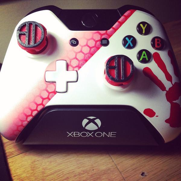 IamHankODonnell's tweet photo. Boom! 😄✌️❤️🎮 the new #hod #xb1 #thumbz #comingsoon #staytuned #gamers #geeks #3dfam #3dprinting #gotmodz #promodz http://t.co/YRscIvkeBE