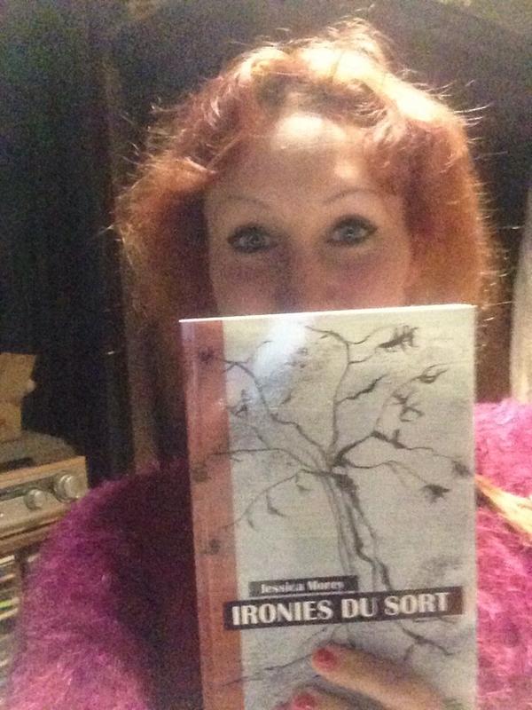 JessicaManoir's tweet photo. H-12 *__* #Ironiesdusort #laventurecommence #trophâte #prevente #lesauteurslibres http://t.co/zdi5plA4R8