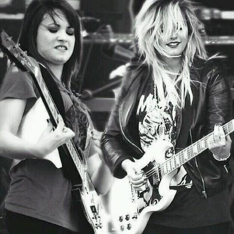   Happy Birthday Demi Lovato From Brazil HappyBirthdayDemiLovato 